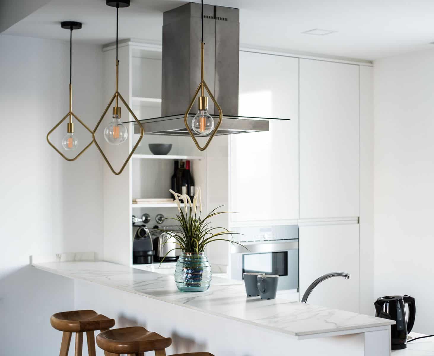 interior-design-house-and-modern-white-kitchen-2026-03-09-22-31-31-utc.jpg